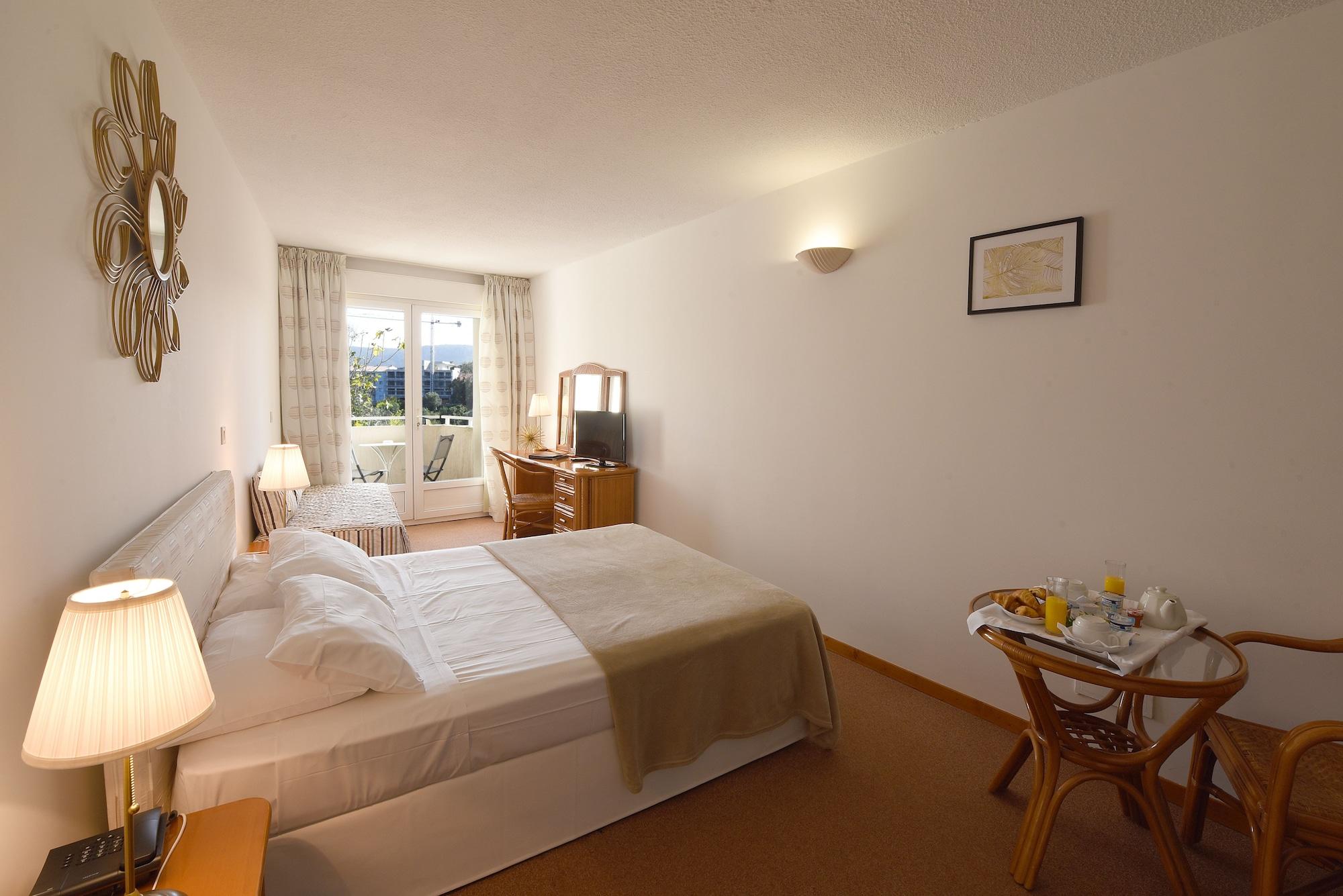 Hotel Le Tilbury Porto-Vecchio  Bagian luar foto