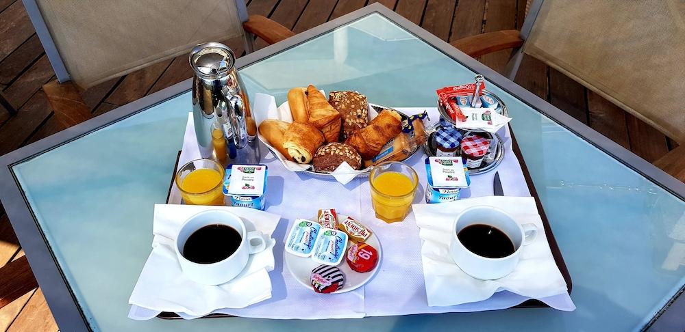 Hotel Le Tilbury Porto-Vecchio  Bagian luar foto