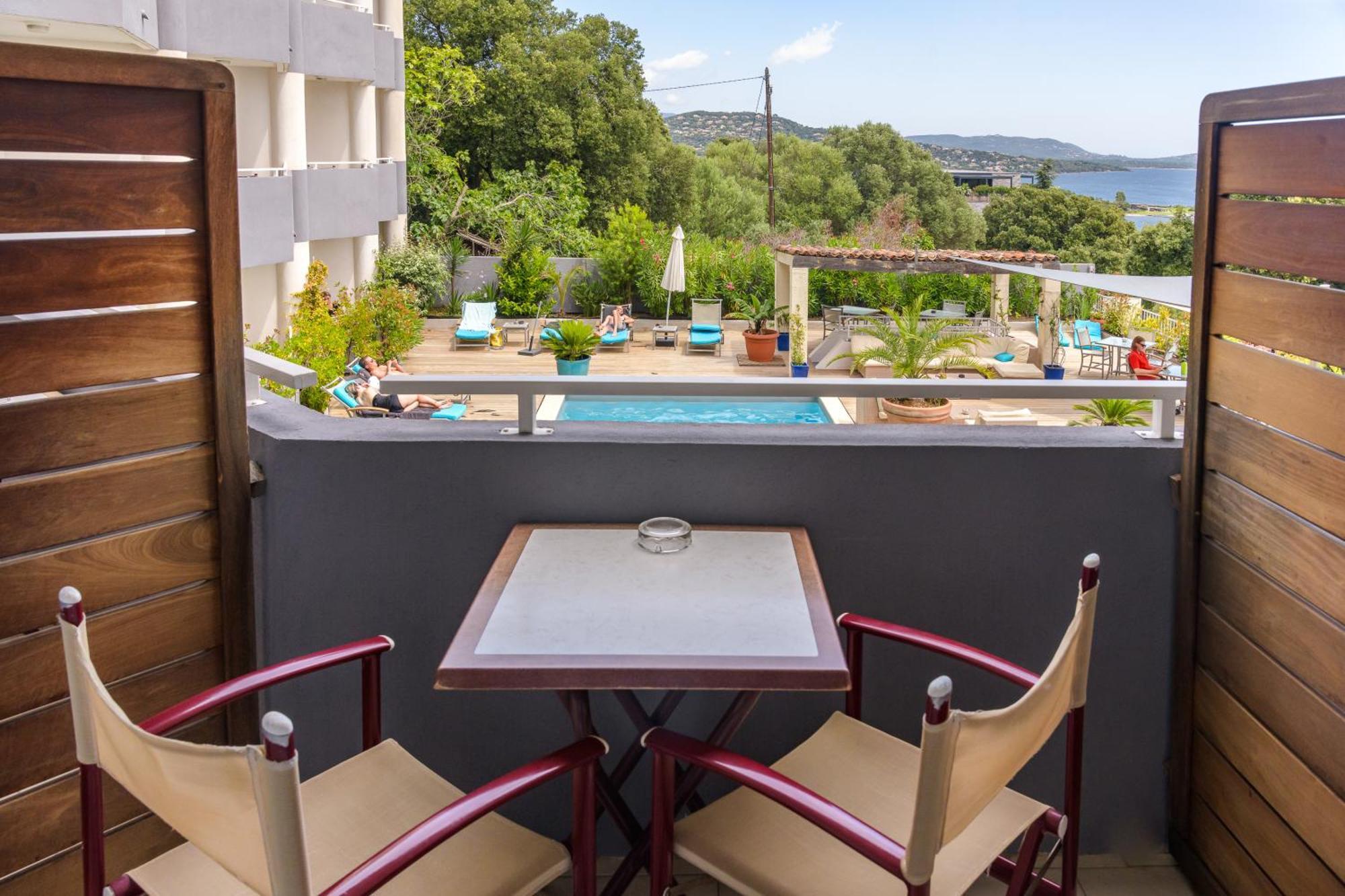 Hotel Le Tilbury Porto-Vecchio  Bagian luar foto