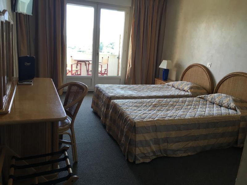 Hotel Le Tilbury Porto-Vecchio  Bagian luar foto